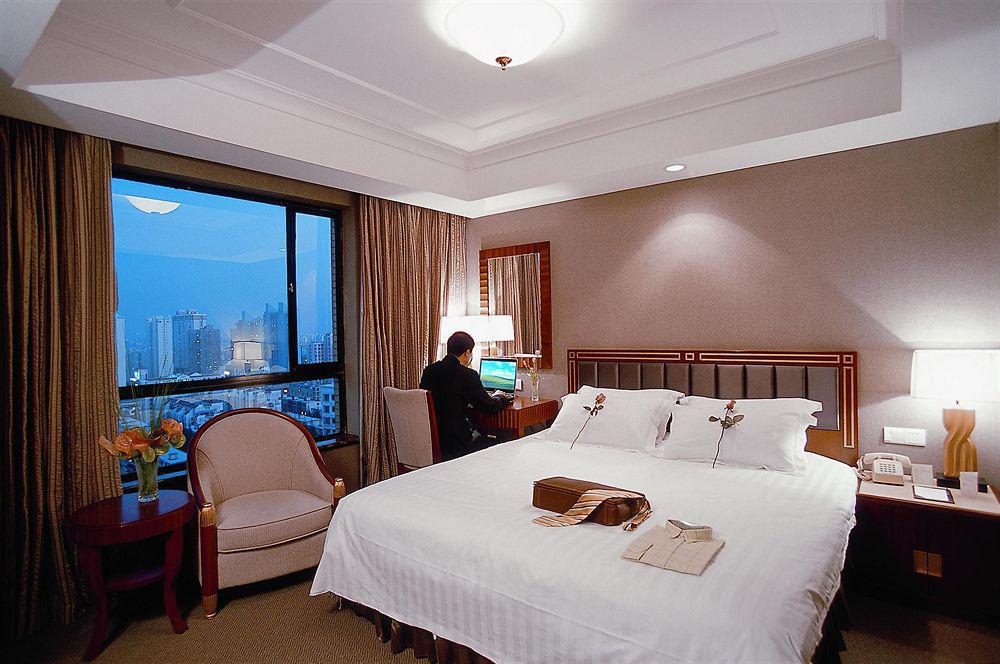 Everbright International Hotel Shanghai